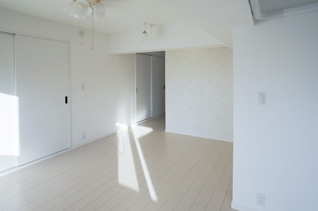 明るく開放的なお部屋に