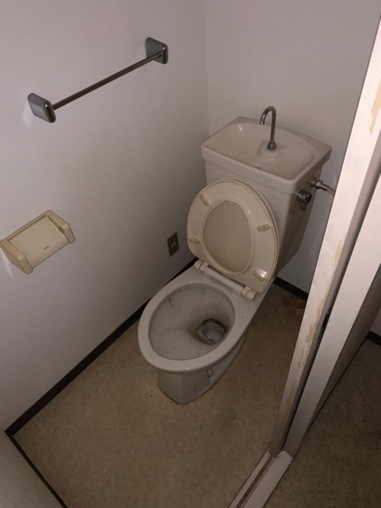 トイレビフォー
