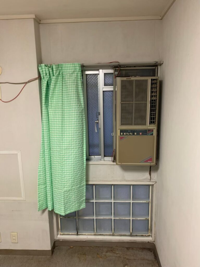 洋室ビフォー写真