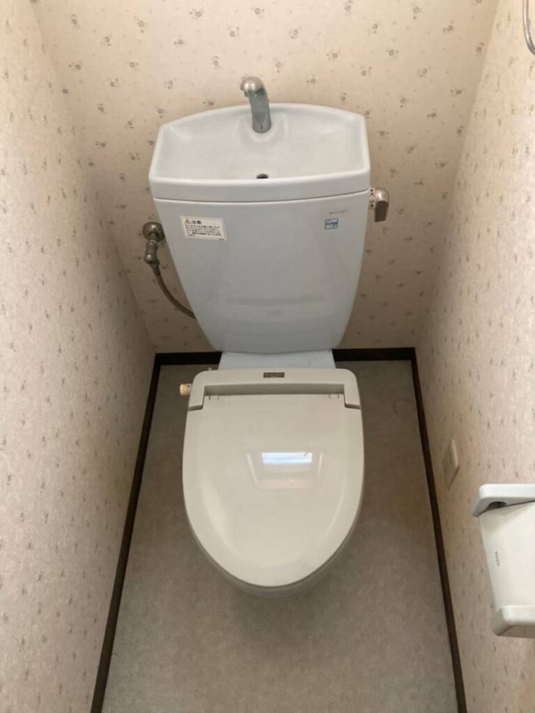 2階トイレbefore